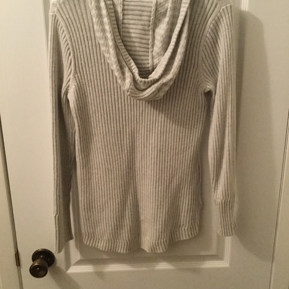 Eddie Bauer 1/4 zip hooded sweater - Picture 2 of 3